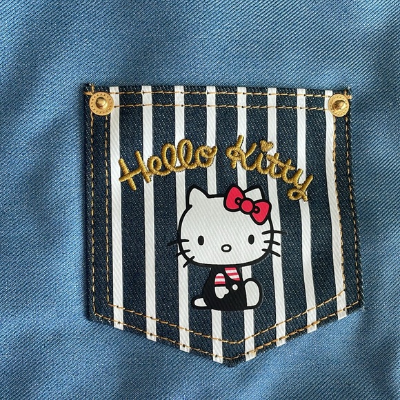 Hello Kitty Tote Bag - Picture 3 of 10